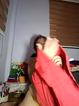 แชท XXX สดของ twinsflowers45