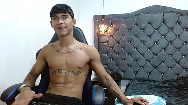 luka_big18のウェブカメラショー