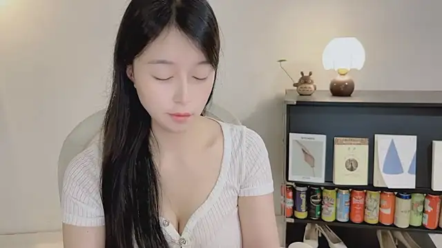 Onechestnut Live XXX-chat