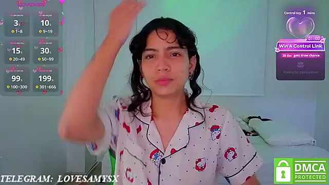 Chat XXX en directo de Lovelyamyy