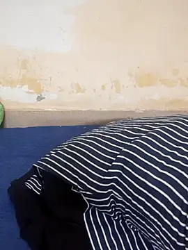 Khushi_rani Chat XXX in diretta