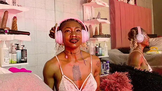 DaniaMarcell Chat XXX in diretta