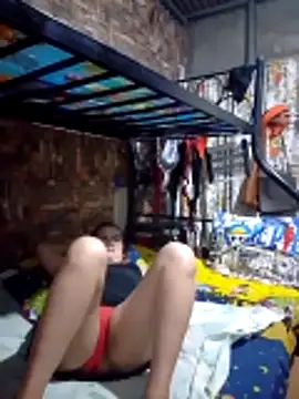 SexyHottMom Adlı Modelin Canlı XXX Sohbeti