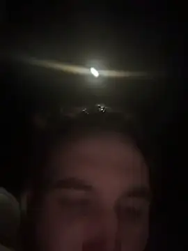 XXX chat uživo modela BarryAllen210