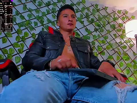 แชท XXX สดของ Dominus_Alpha