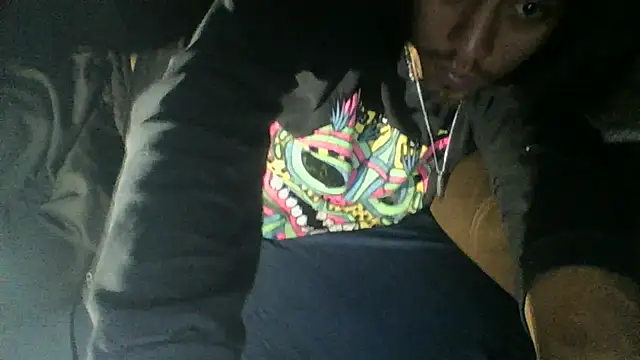 AlexAlejandro13's Live XXX Chat