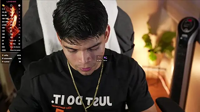 Pokazy przed kamerką – David_capizzi_