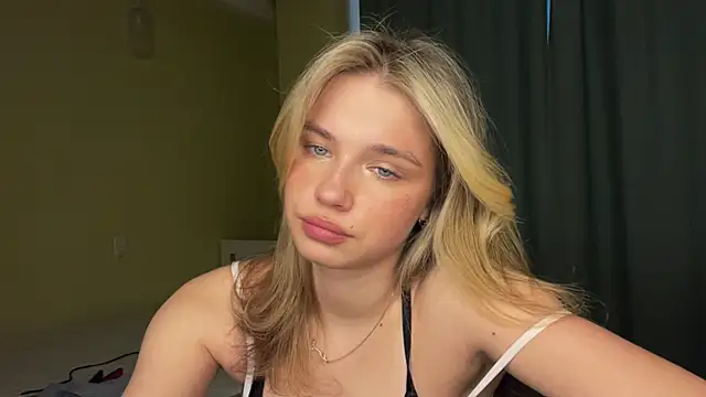 แชท XXX สดของ EarthaStinett