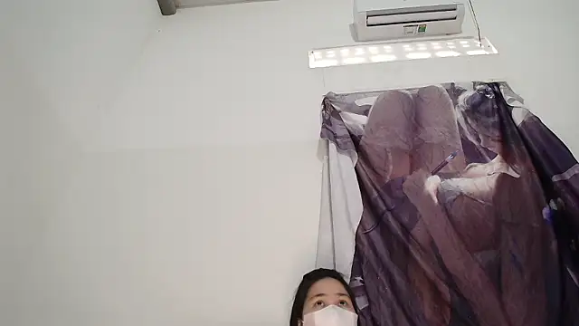 Grass_99 Live XXX-Chat