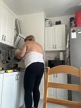 LanaSoftt's Live XXX Chat