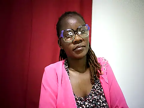 Pierra77's Live XXX Chat