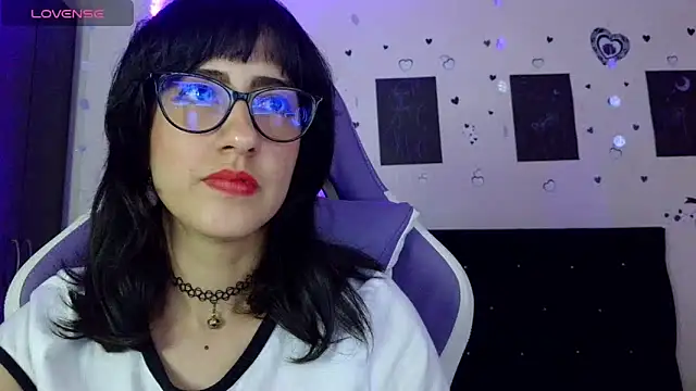 AvlieQueen's Live XXX Chat