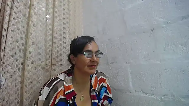 gabbyparker_'s Live XXX Chat