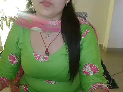 _chitranshi's Live XXX Chat