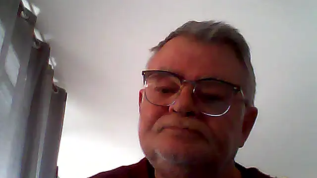 oura Pertunjukan Webcam