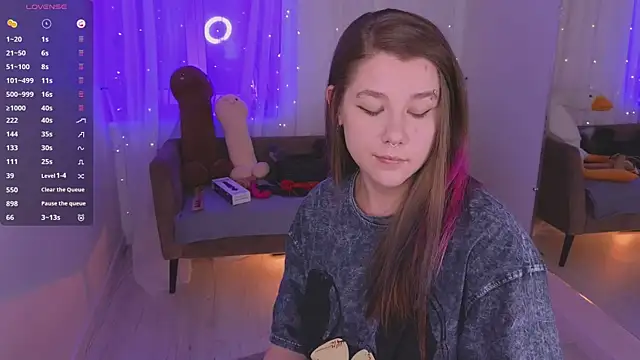 Chat XXX en directo de Mira_Falls