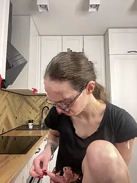 Chat +18 de MartiniiSelenna ao vivo