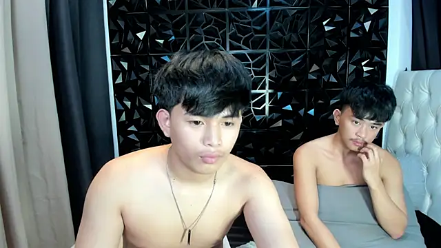 xlovercutietwink Pertunjukan Webcam