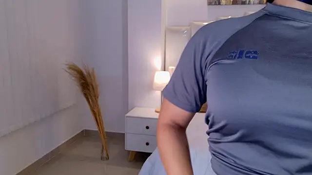 Chat XXX en directo de Saskia_litt