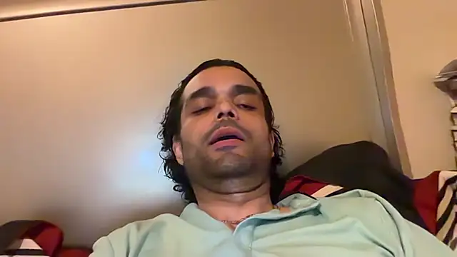 KungFuPanda001 Show in webcam