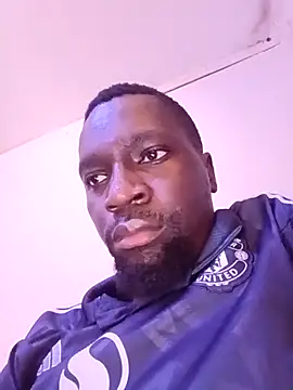 Brian_johns Adlı Modelin Canlı XXX Sohbeti