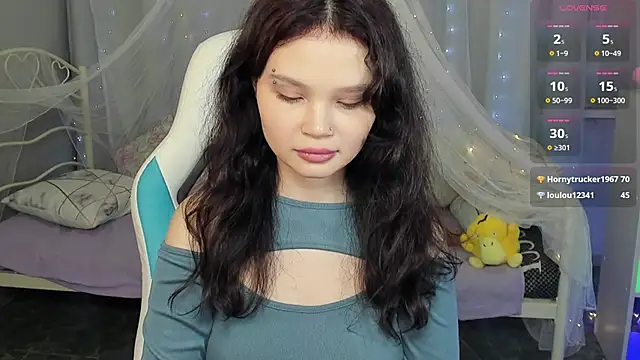 Živý XXX chat EmilyChaves