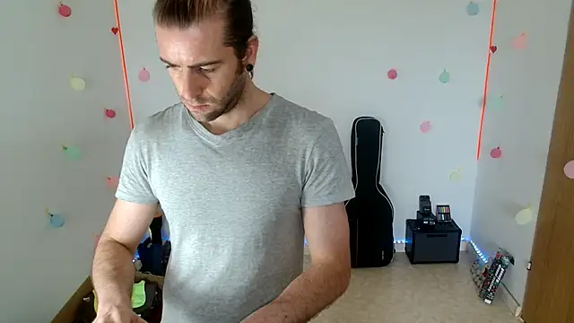 hei_69 élő XXX-chatje