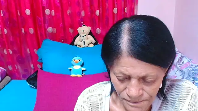 SLUTTYROXY Webcam show