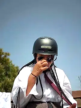 bellapaty's Live XXX Chat