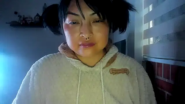 Shaddycute_ Chat XXX in diretta