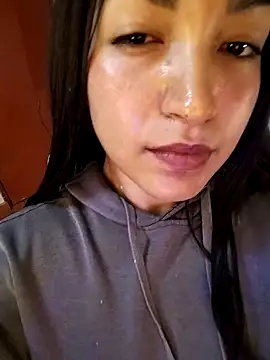 Sembang XXX Secara Langsung FallsForHerSmile