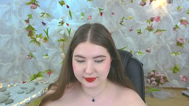 PixelGoddess Adlı Modelin Canlı XXX Sohbeti