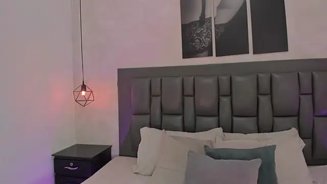 Chat XXX en directo de Dark_Kitty_666