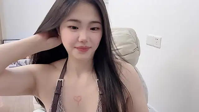 suki-1 Live XXX-chat