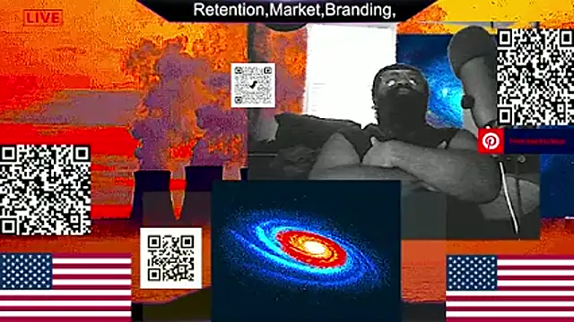 RussellTaylorLacyn Webbikameraesitys