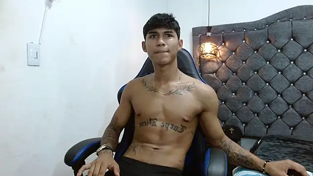 luka_big18 Live XXX-Chat