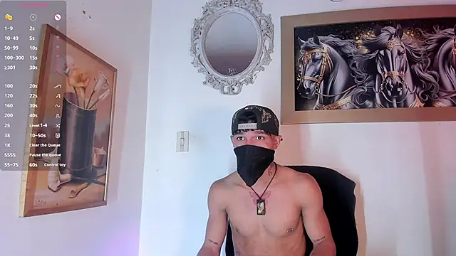 CRAZY-BOY99 élő XXX-chatje