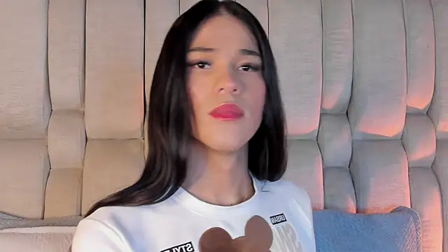 Isa_Little_Star's Live XXX Chat