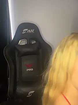 S_JM16 লাইভ XXX চ্যাট