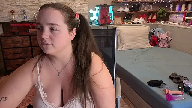 Kimberly-Caprice's Webcam Show