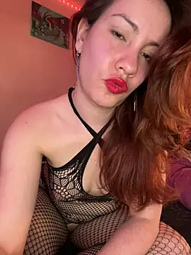 Nina-Chick777's Webcam Show