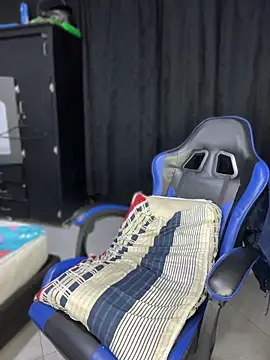 Chatroom XXX en direct de nic_2005