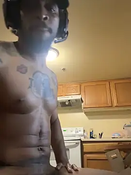 thefreakscomeoutatnight Show Webcam