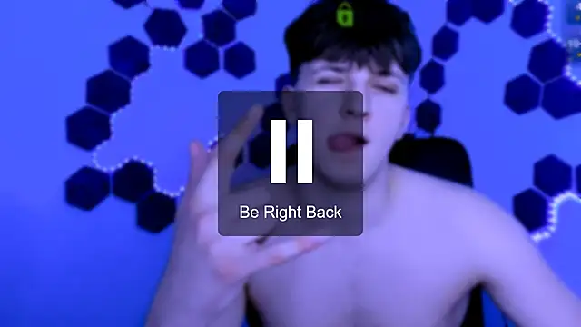 travis_wolf_ – Kamerová šou