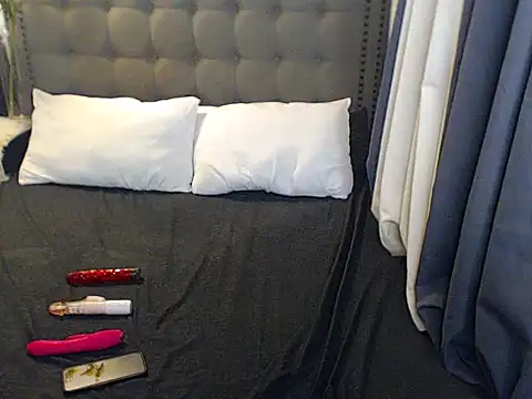 WildCristine 网络视讯表演