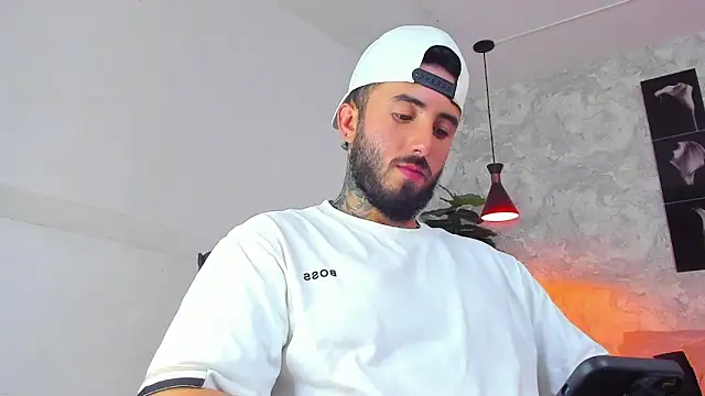 martin_foster_n Live XXX chat