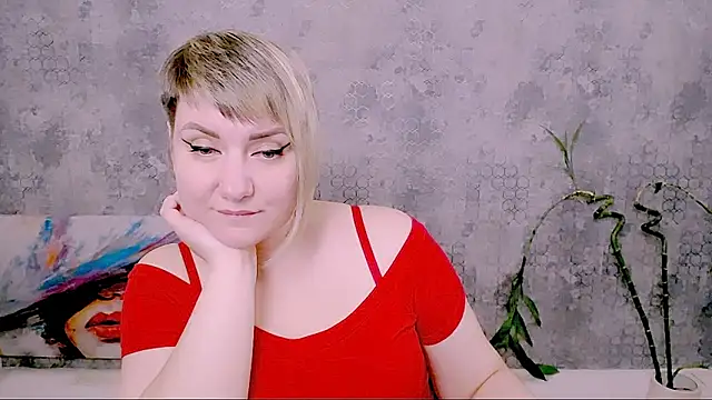 Djullia 라이브 XXX 채팅