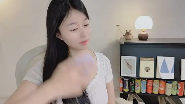 Onechestnut 现场XXX聊天