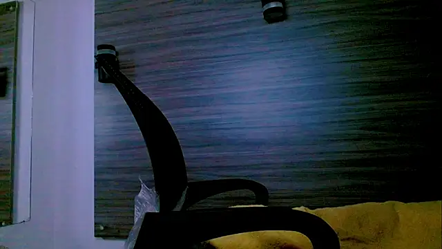 عرض كام DaviidBuckx_