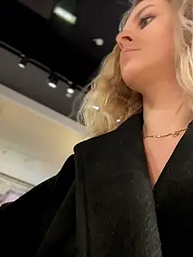 แชท XXX สดของ Love_Bri